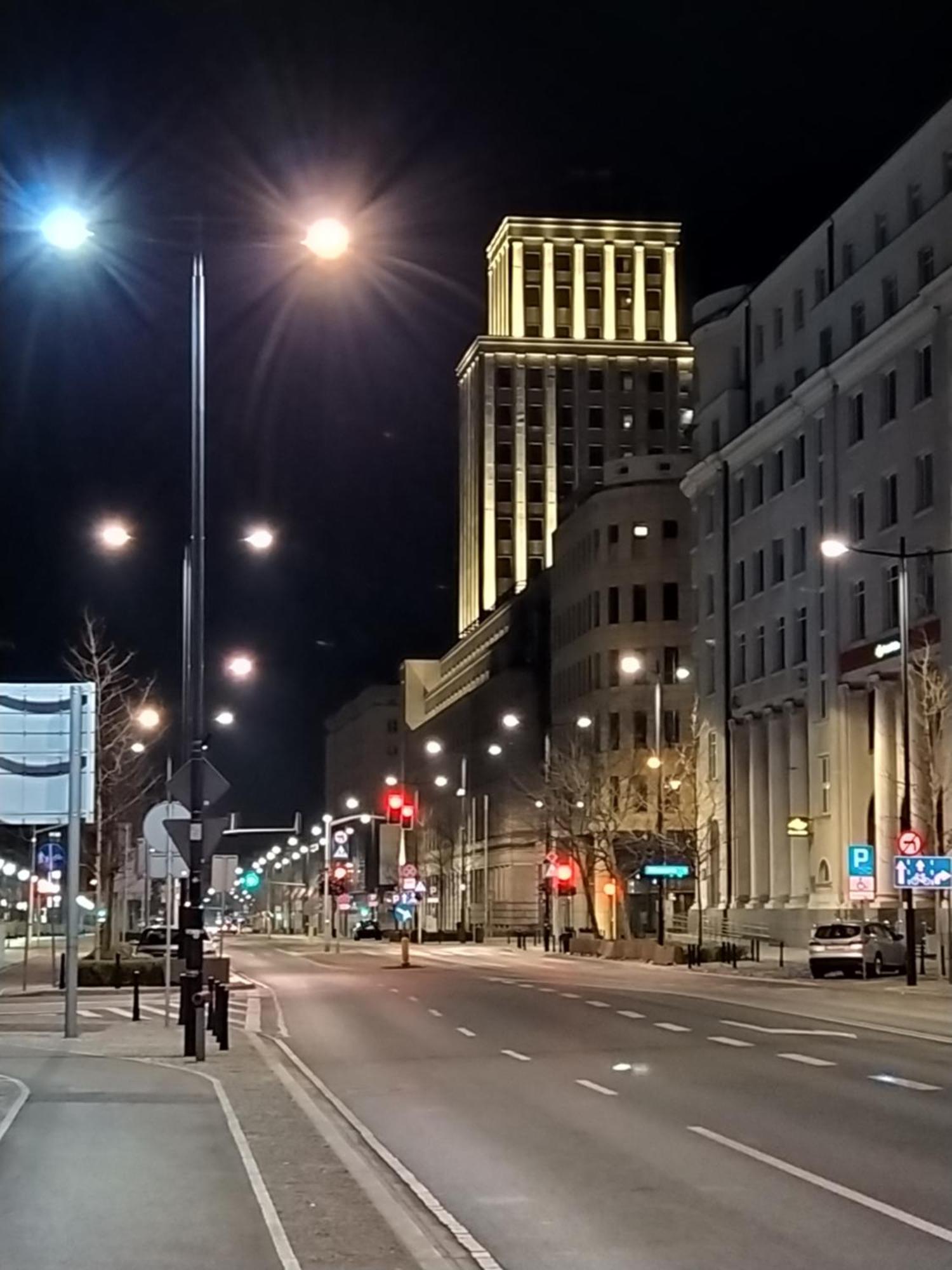 Feelharmony Jasna Apartment - Metro Swietokrzyska Varşovia Exterior foto